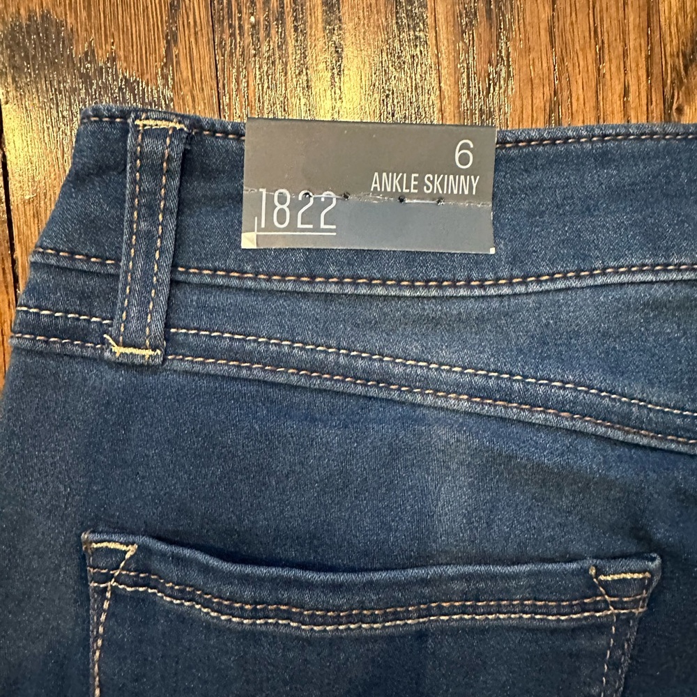 1822 Denim Women's Dark Blue Skinny Jeans - New With Tags - Picture 5 of 5